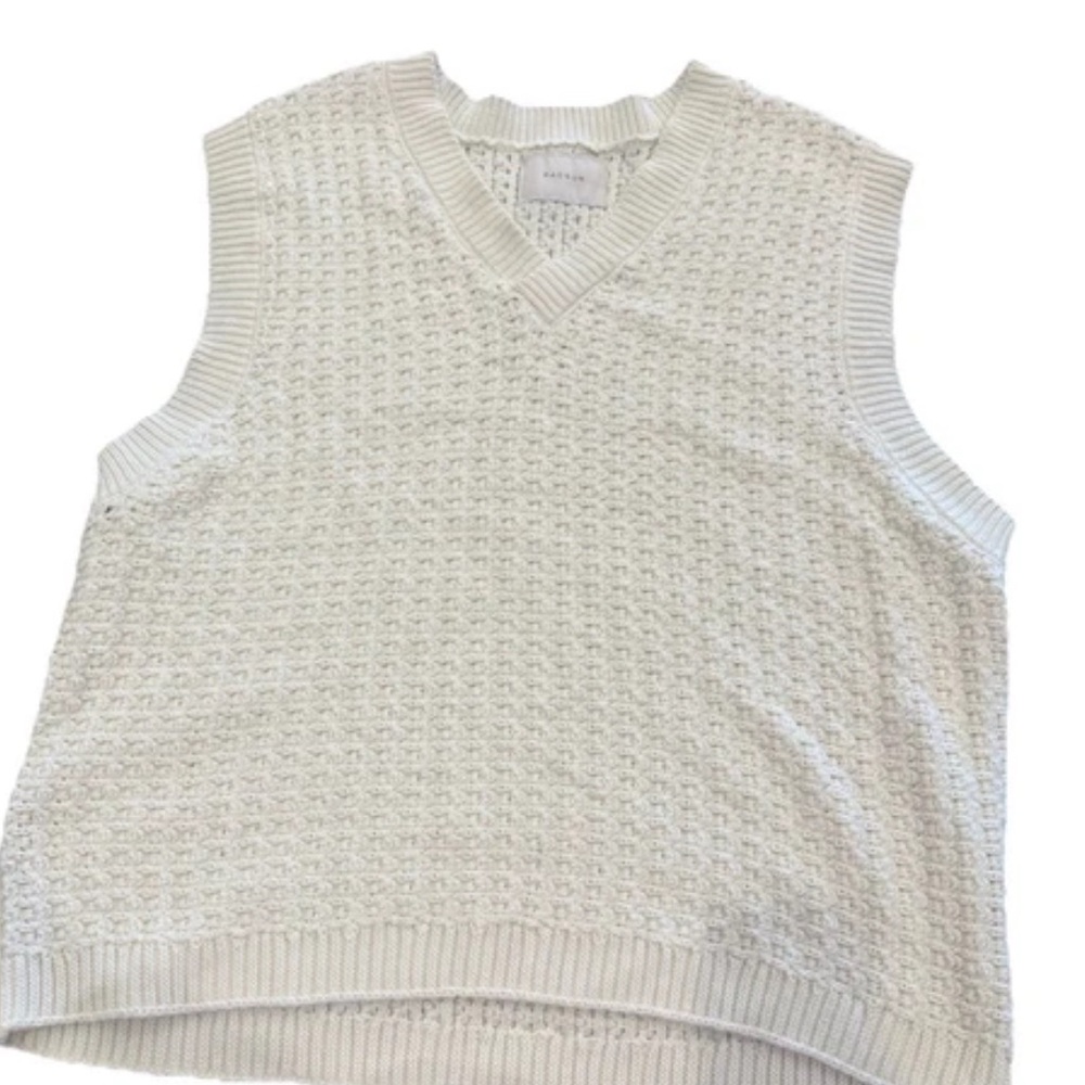 PacSun Cream V-Neck Sweater Vest